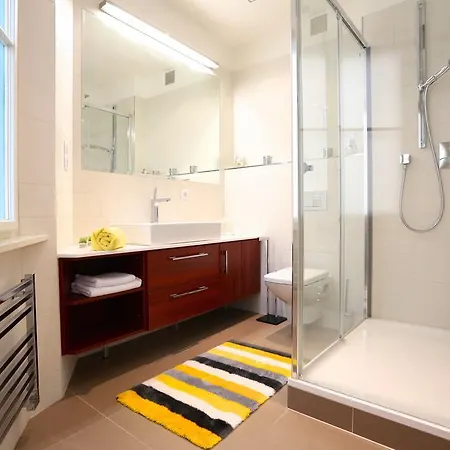 Apartament Luxurious In Parizska Street *